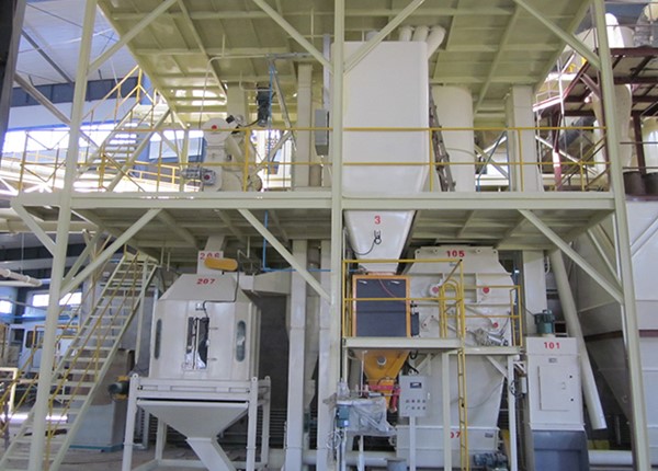 cow feed pellet plant.jpg
